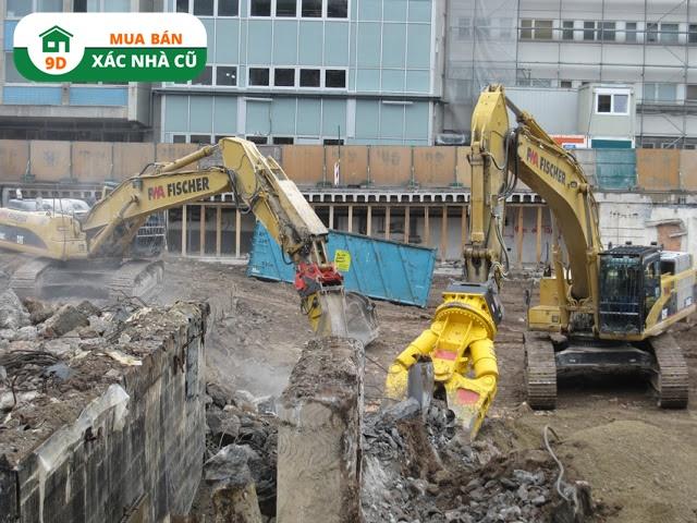 Phá dỡ công trình xây dựng