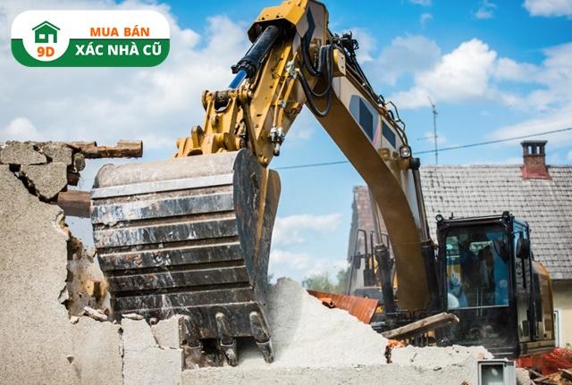 Phá dỡ công trình xây dựng