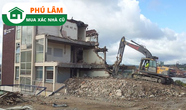 Phá dỡ nhà cũ Quận Tân Bình Phú Lâm